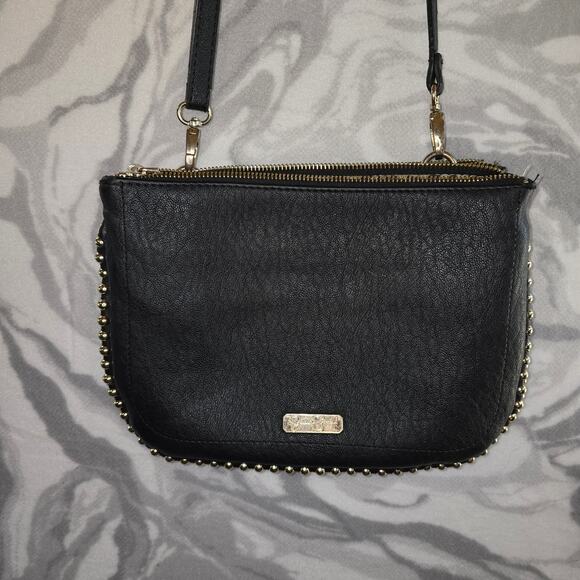 Jessica Simpson Black Faux Leather Crossbody Purse with Gold Metallic Accents - Picture 2 of 10